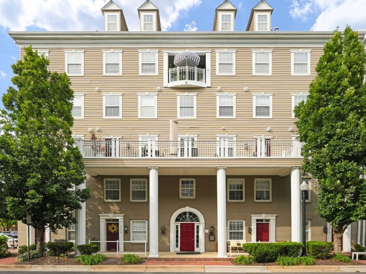 Condo for rent at 1405 Roundhouse Lane, Alexandria, VA 22314