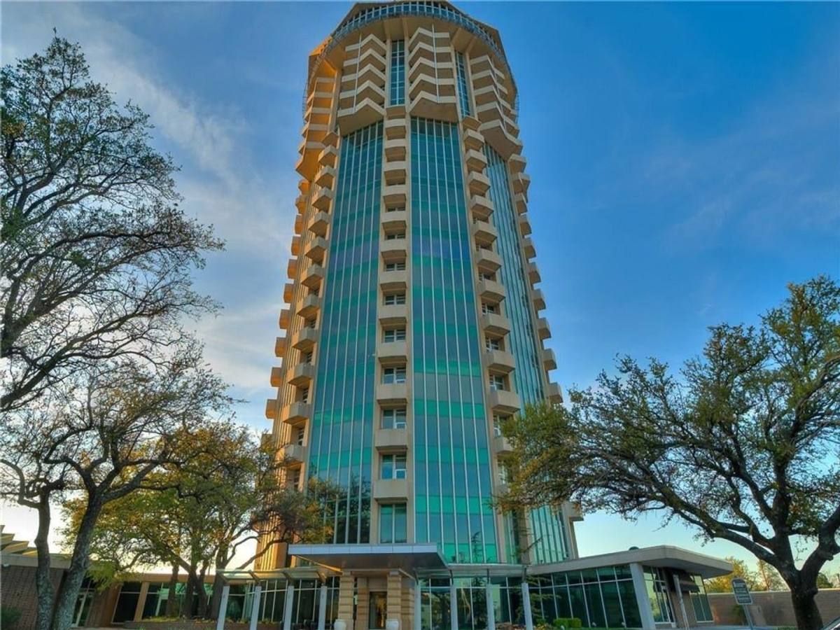 Condo for rent at 5900 Mosteller Dr, Oklahoma City, OK 73112