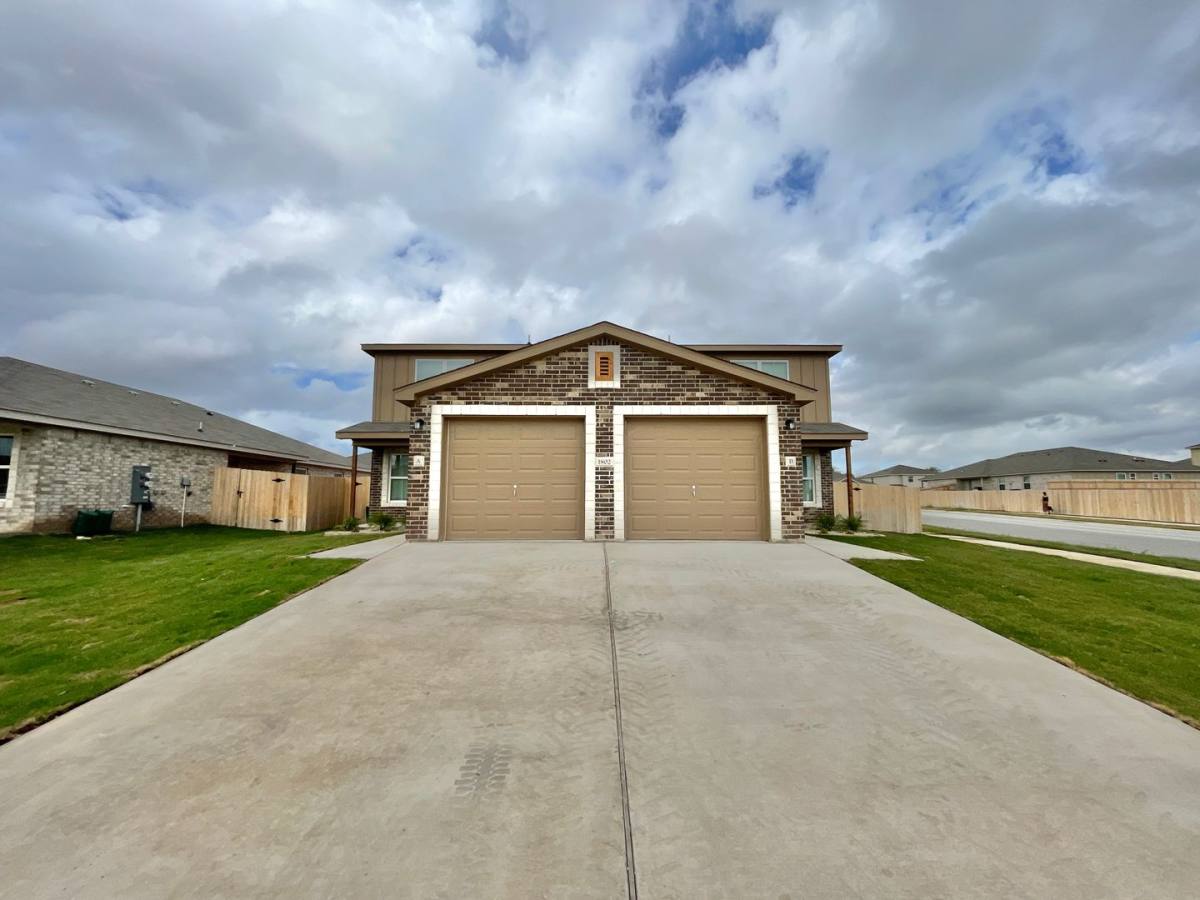 Townhouse for rent at 1802 Clovis Dr, Copperas Cove, TX 76522