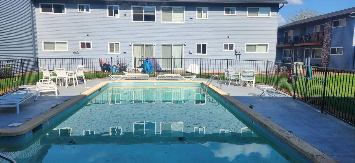 Apartment for rent at 13070 SW Ash, Portland, OR 97223