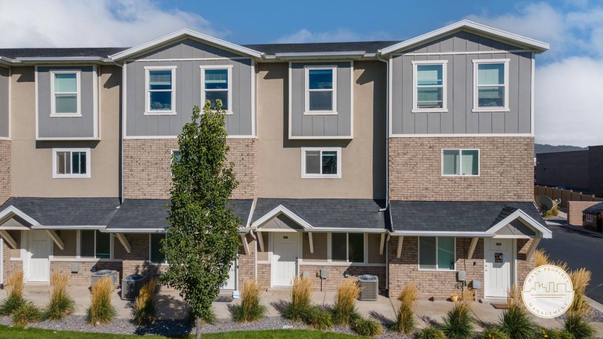 Townhouse for rent at 8185 N Boulder Lane, Eagle Mountain, UT 84005