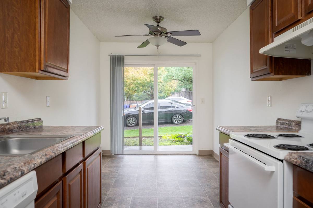 Apartment for rent at 6301 SW Palatine St, Portland, OR 97219