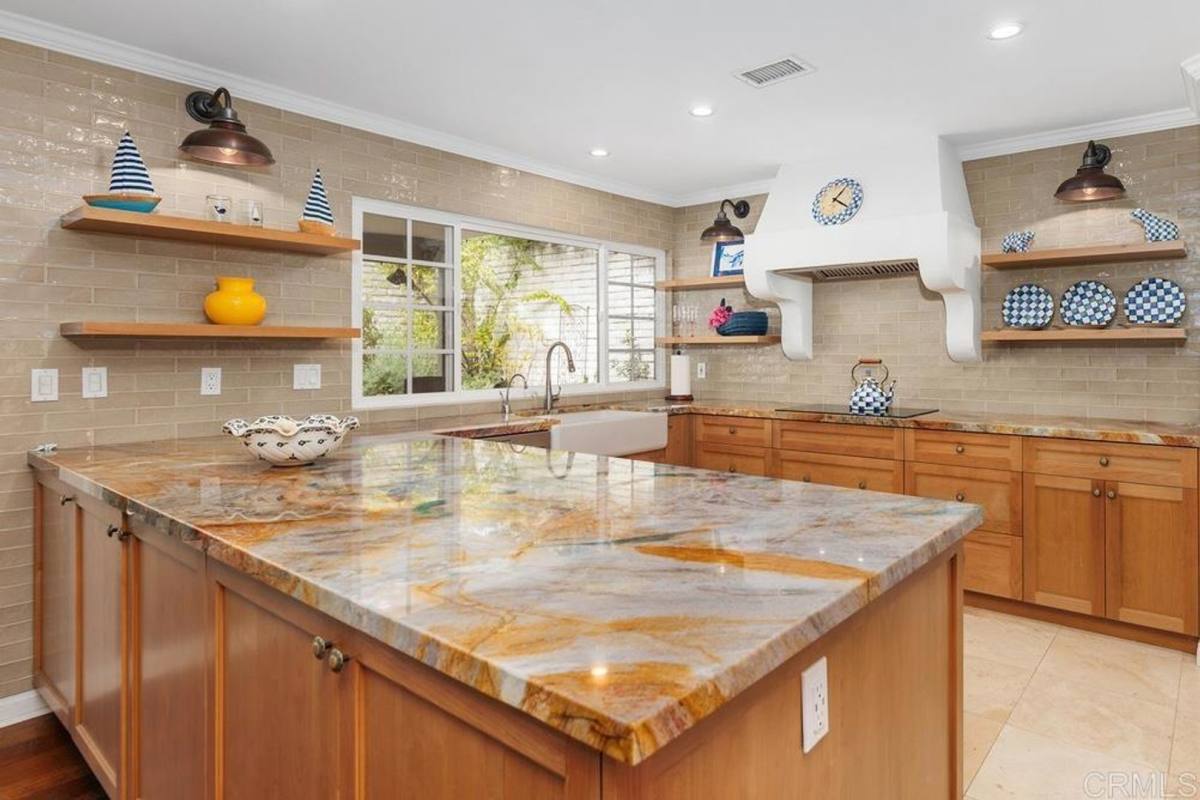 Condo for rent at 16902 Via De Santa Fe, Rancho Santa Fe, CA 92067