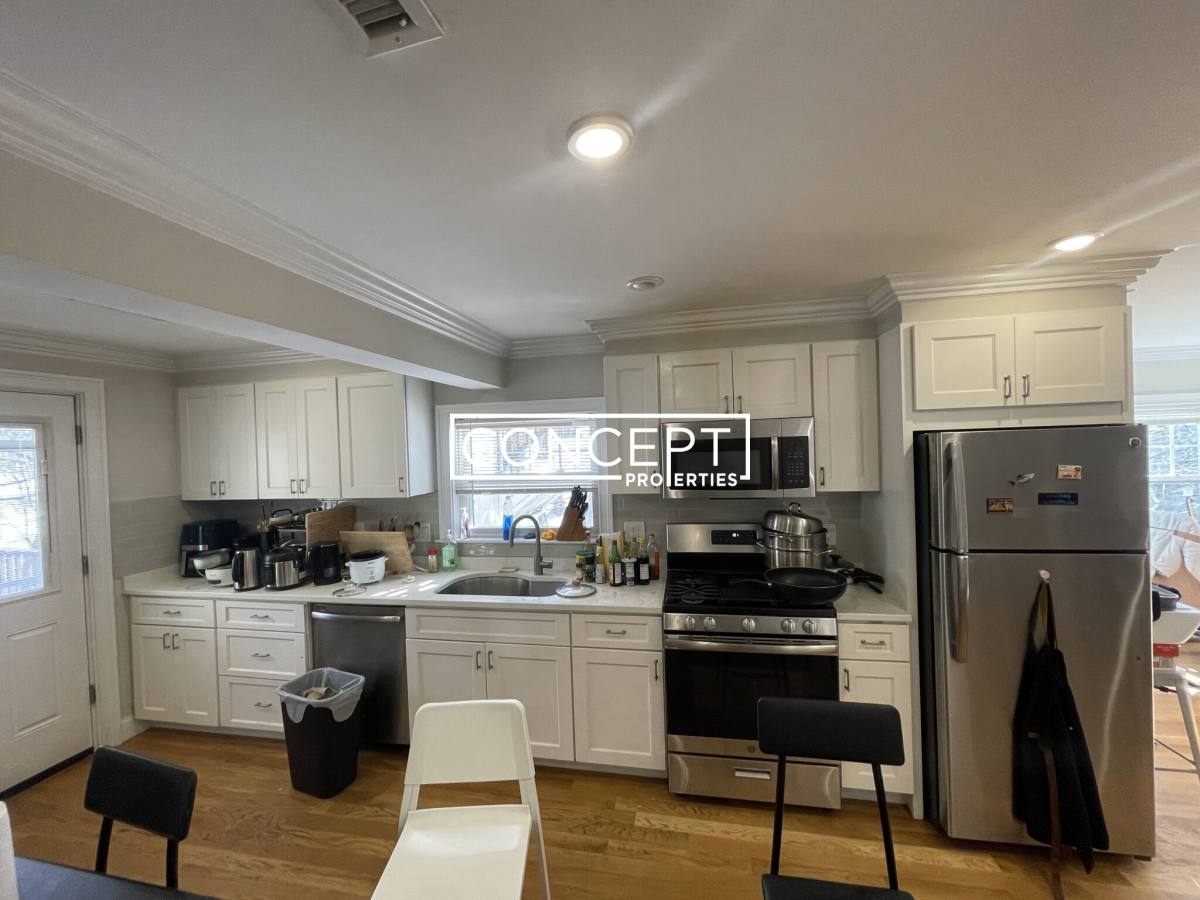 Apartment for rent at 62 Gordon St #2DW, Allston, MA 02134