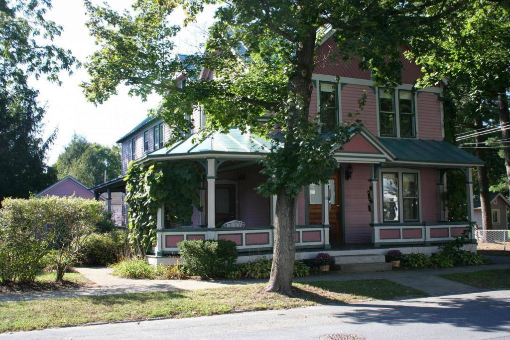 Apartment for rent at 39 Ludlow St #4, Saratoga Springs, NY 12866