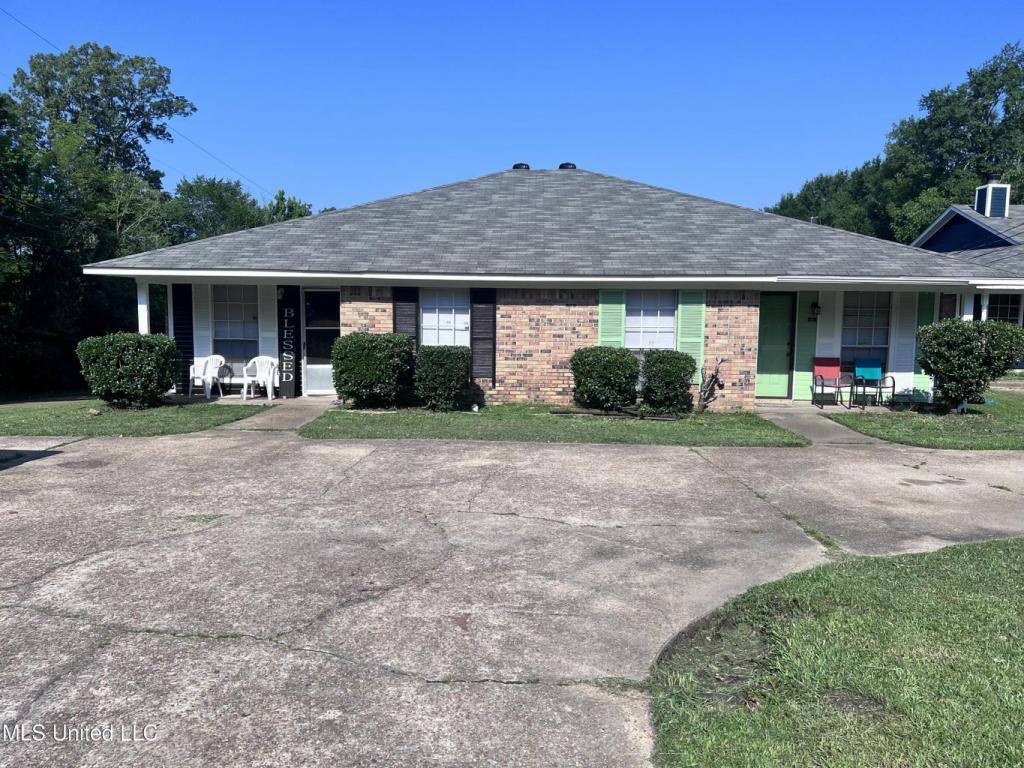 House for rent at 209 Maddox Rd, Jackson, MS 39212