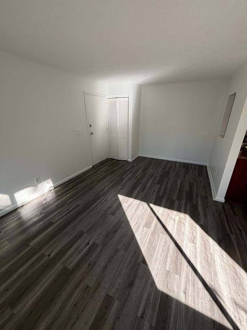 Apartment for rent at 808 Harris Ave #4, Cincinnati, OH 45205