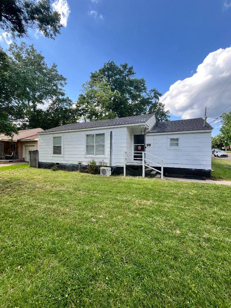 House for rent at 200 Stillwood Dr, Jackson, MS 39206