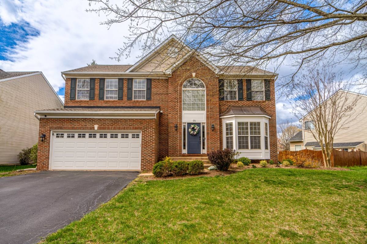 House for rent at 126 Balch Springs Circle SE, Leesburg, VA 20175