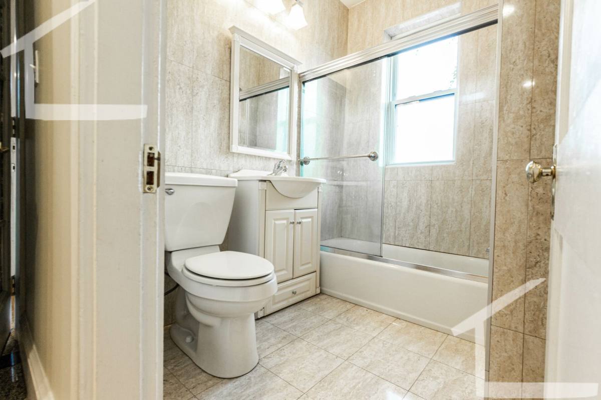 Apartment for rent at 69 Babcock St, Brookline, MA 02446