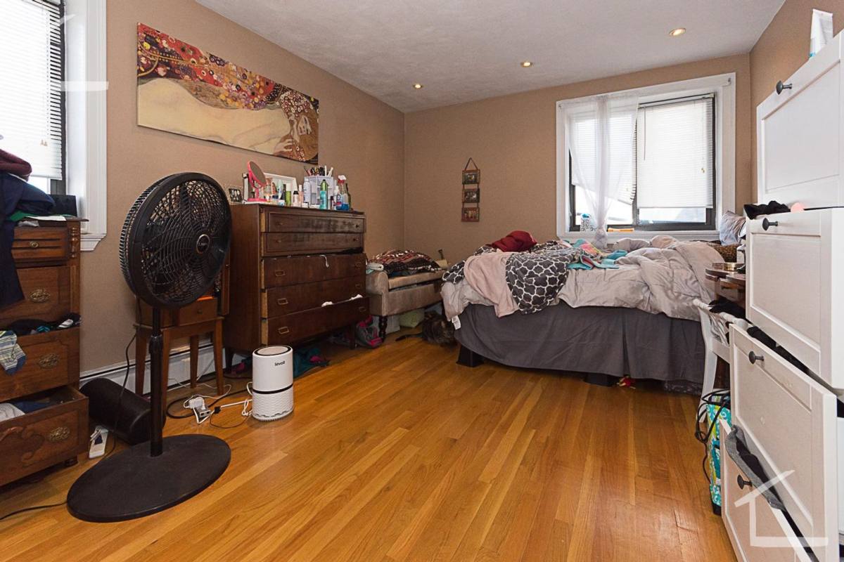 Apartment for rent at 47 Gardner St, Allston, MA 02134