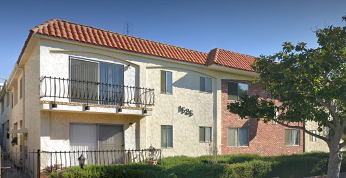 Apartment for rent at 1525 10th St, Santa Monica, CA 90401