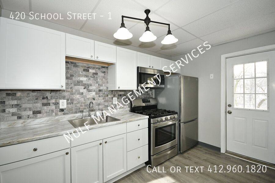 Apartment for rent at 420 School St #1, Verona, PA 15147