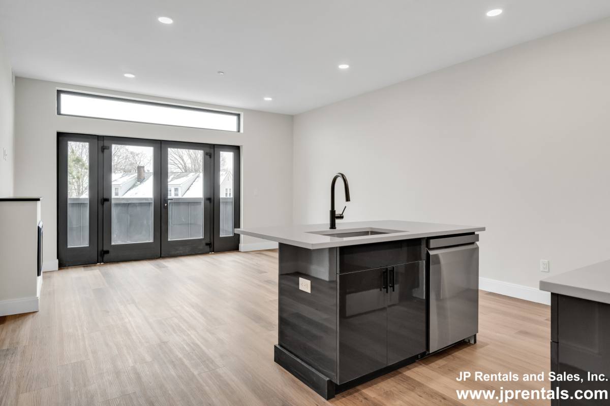 Apartment for rent at 63 Belgrade Ave, Roslindale, MA 02131
