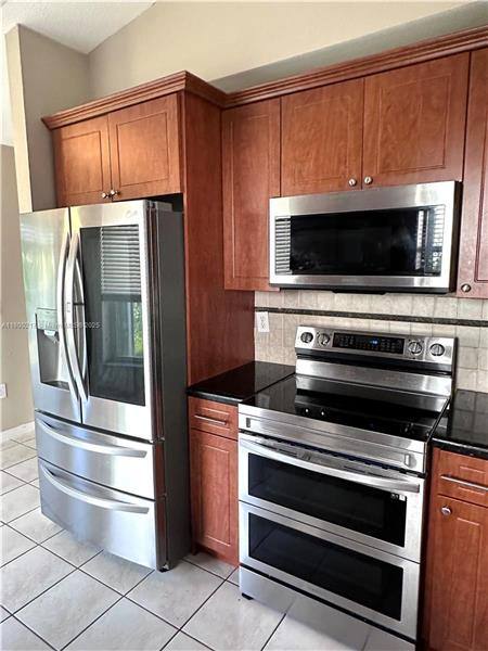 House for rent at 491 NW 188th St, Pembroke Pines, FL 33028