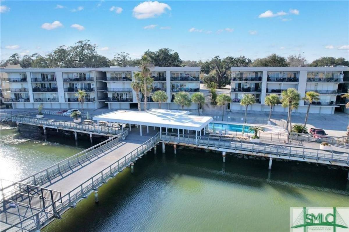 Condo for rent at 2902 River Dr, Savannah, GA 31404