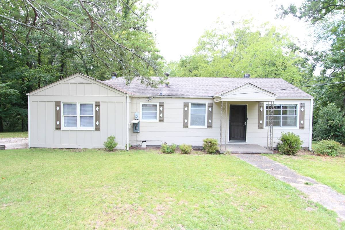 House for rent at 1816 2nd St NW, Birmingham, AL 35215