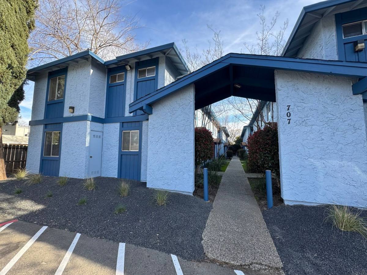 Apartment for rent at 707 W 2nd Ave, Chico, CA 95926