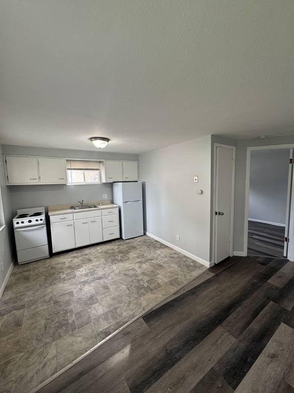 Apartment for rent at 491 Broadway Ave #493, Bedford, OH 44146