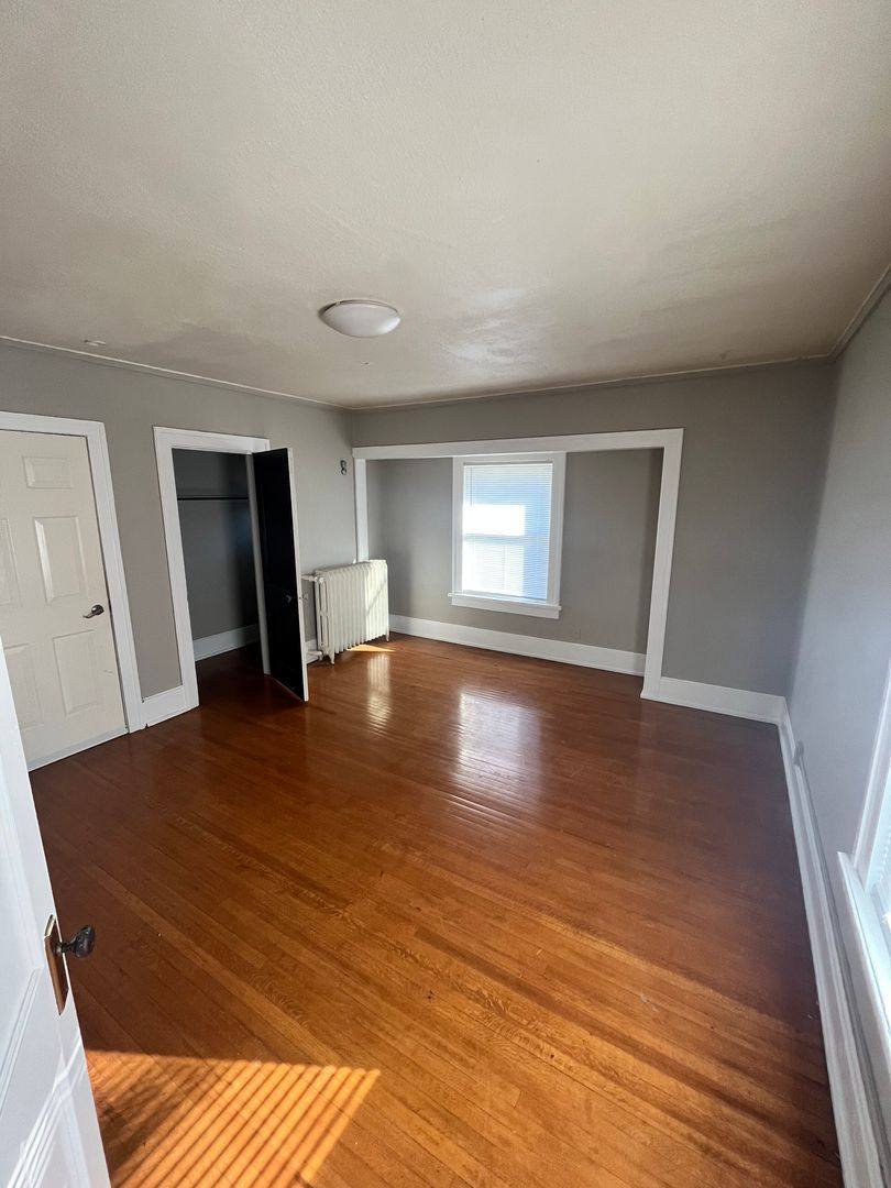 Apartment for rent at 3309 University Ave, Des Moines, IA 50311
