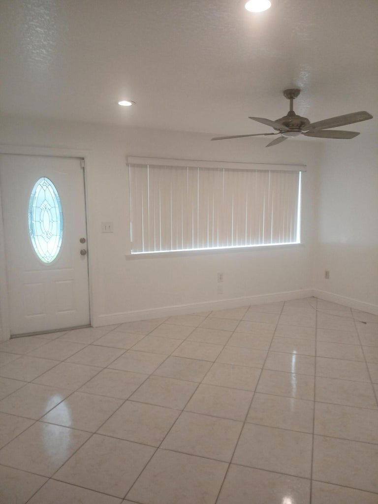 House for rent at 4289 S Mary Circle, Palm Beach Gardens, FL 33410