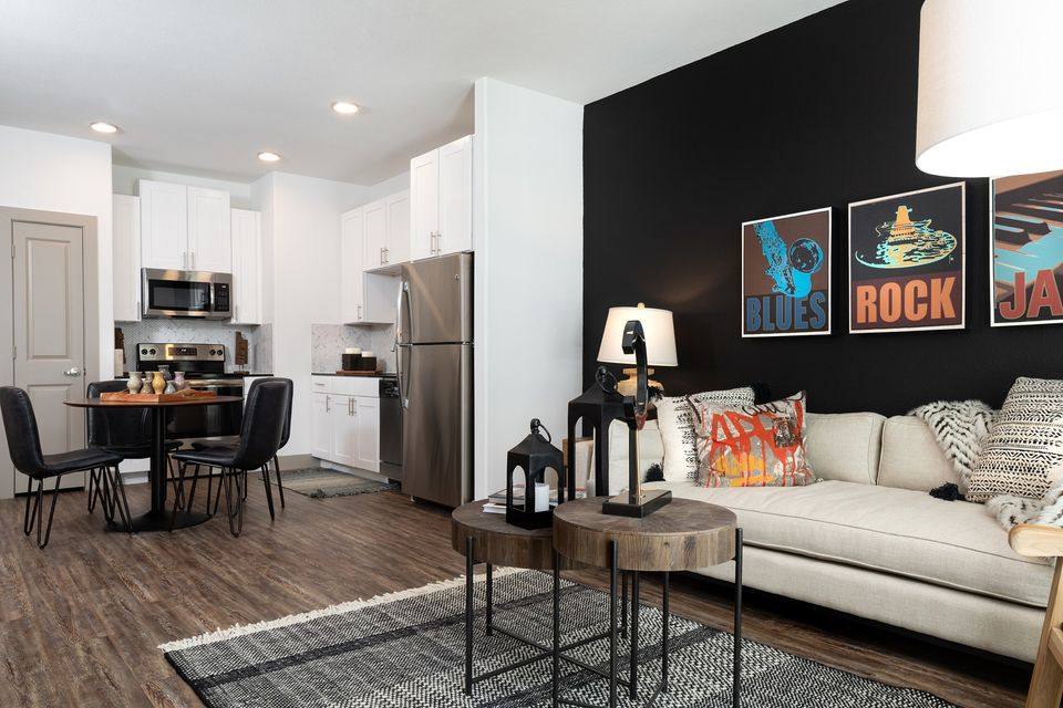 Apartment for rent at 1002 E 4th St, Austin, TX 78702
