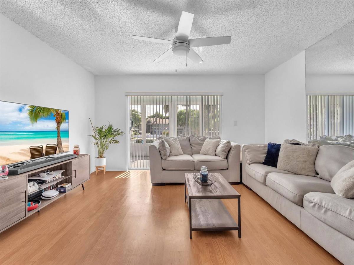 Condo for rent at 2710 Riverside Dr #205-A, Coral Springs, FL 33065