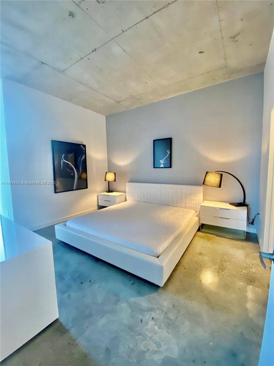 Apartment for rent at 151 SE 1st St #A1501, Miami, FL 33131