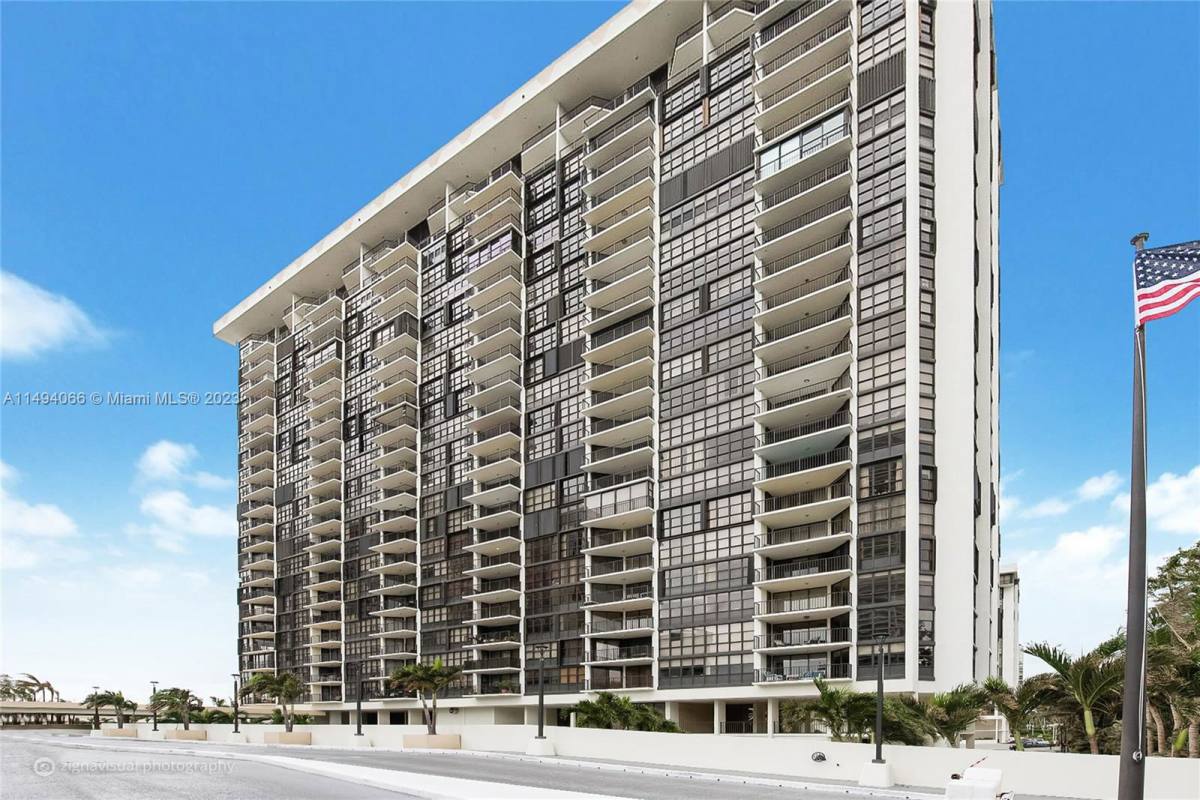 Condo for rent at 1901 Brickell Ave #AB711, Miami, FL 33129