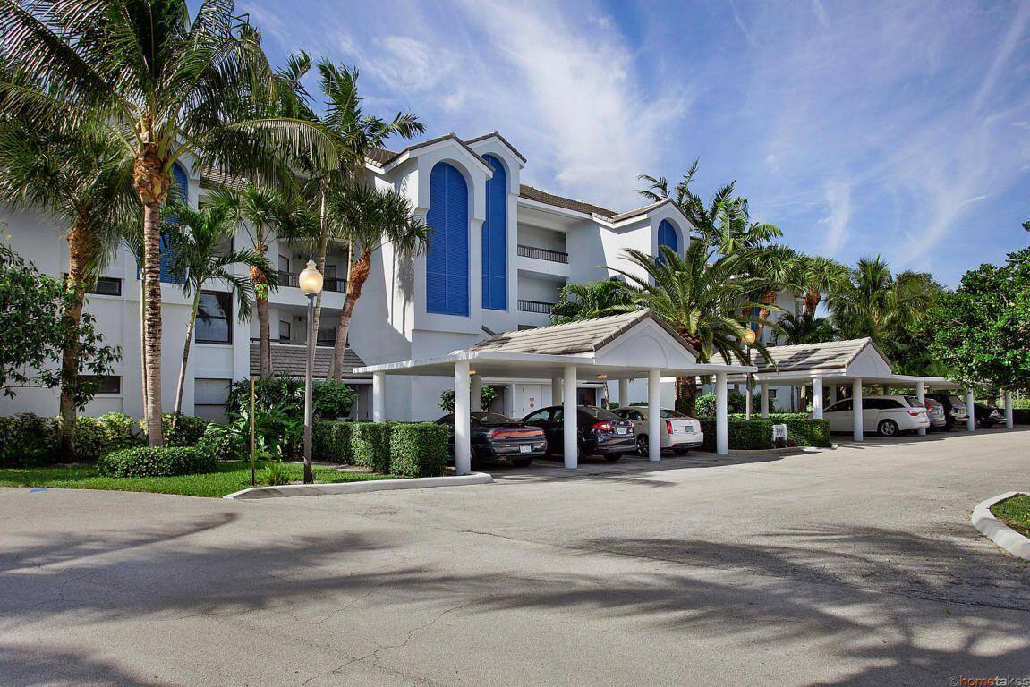 Condo for rent at 143 Bay Colony Dr N, North Palm Beach, FL 33408