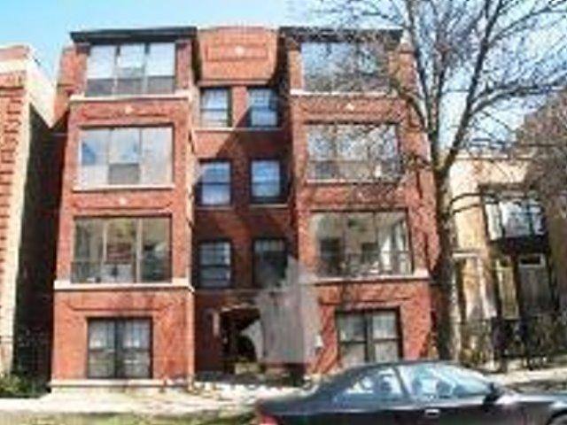 Apartment for rent at 3709 N Fremont St #3, Chicago, IL 60613