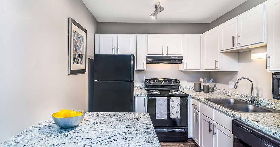 Apartment for rent at 500 Lakehurst Rd, Waukegan, IL 60085