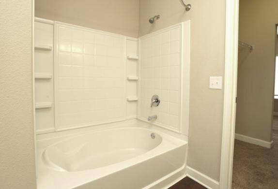 Apartment for rent at 1201 at Covell Village, 1201 Covell Village Dr, Edmond, OK 73003
