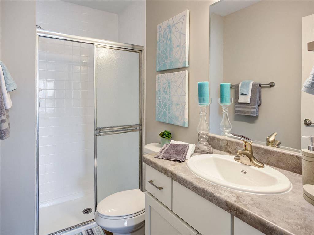 Apartment for rent at 909 E Golf Rd, Arlington Heights, IL 60005