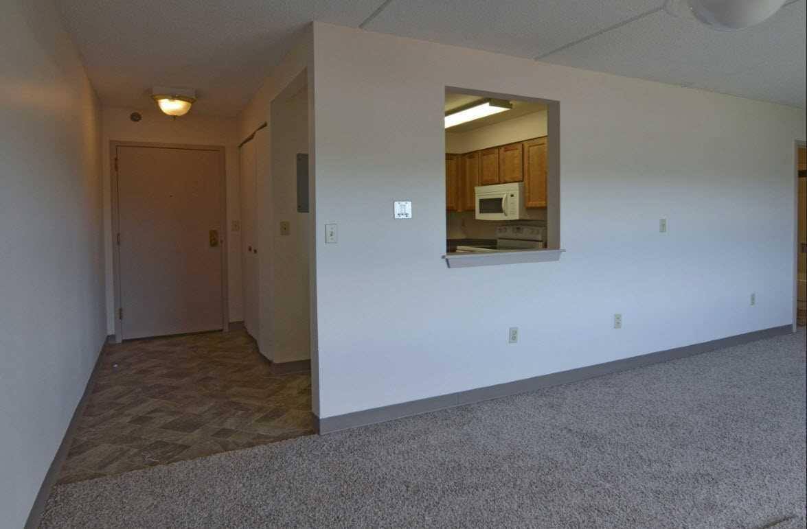 Apartment for rent at 1 Coolidge Place, Clinton, MA 01510