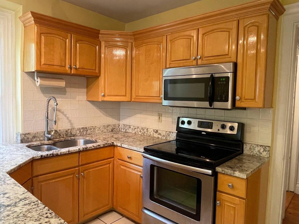 Apartment for rent at 79 Lloyd Ave #77C, Providence, RI 02906