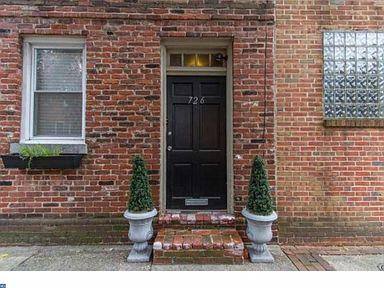 House for rent at 726 Lombard St #2, Philadelphia, PA 19147