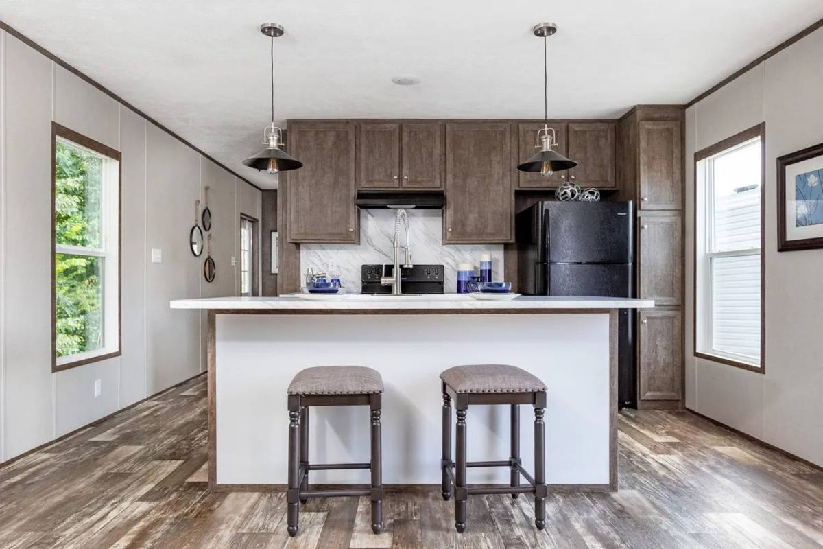 Apartment for rent at 325 Tanglewood Dr, Madison Heights, VA 24572