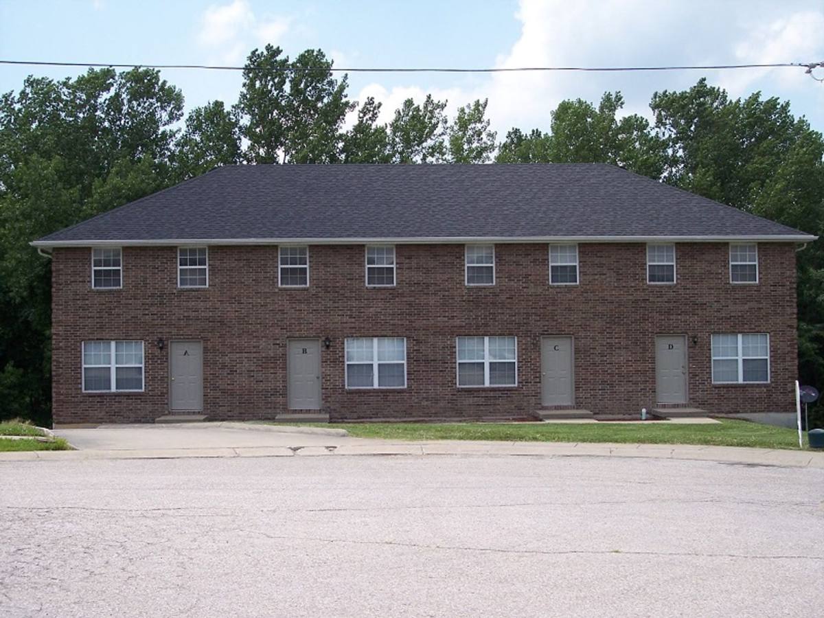 Apartment for rent at 706 Streck Court, Warrensburg, MO 64093