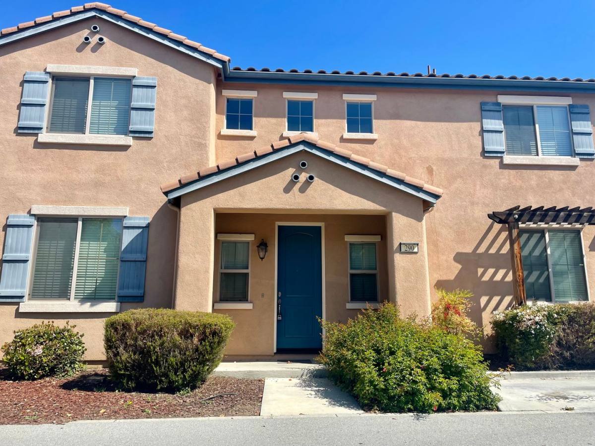 House for rent at 290 Slate Ave, Hollister, CA 95023