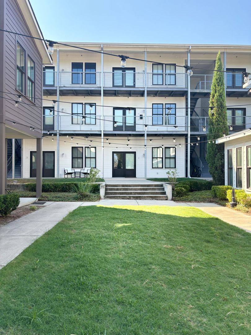 Apartment for rent at 1716 Habersham St, Savannah, GA 31401