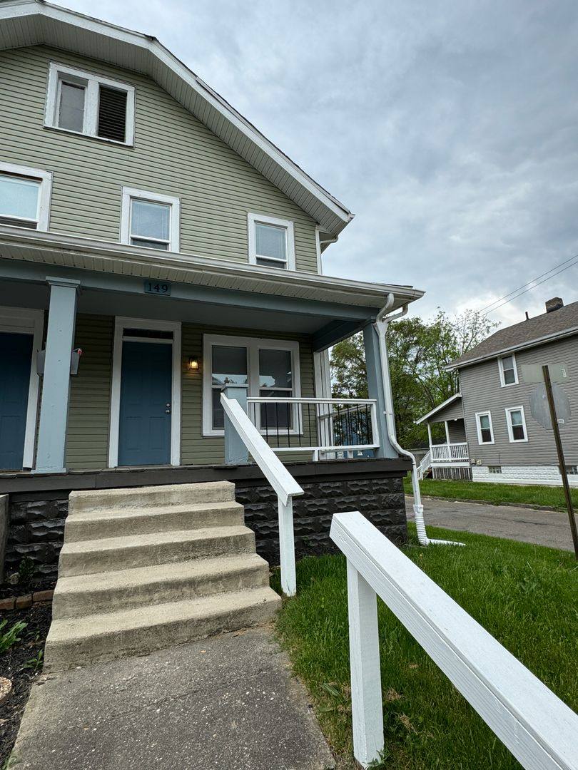 Apartment for rent at 149-151 E Woodrow Ave, Columbus, OH 43207