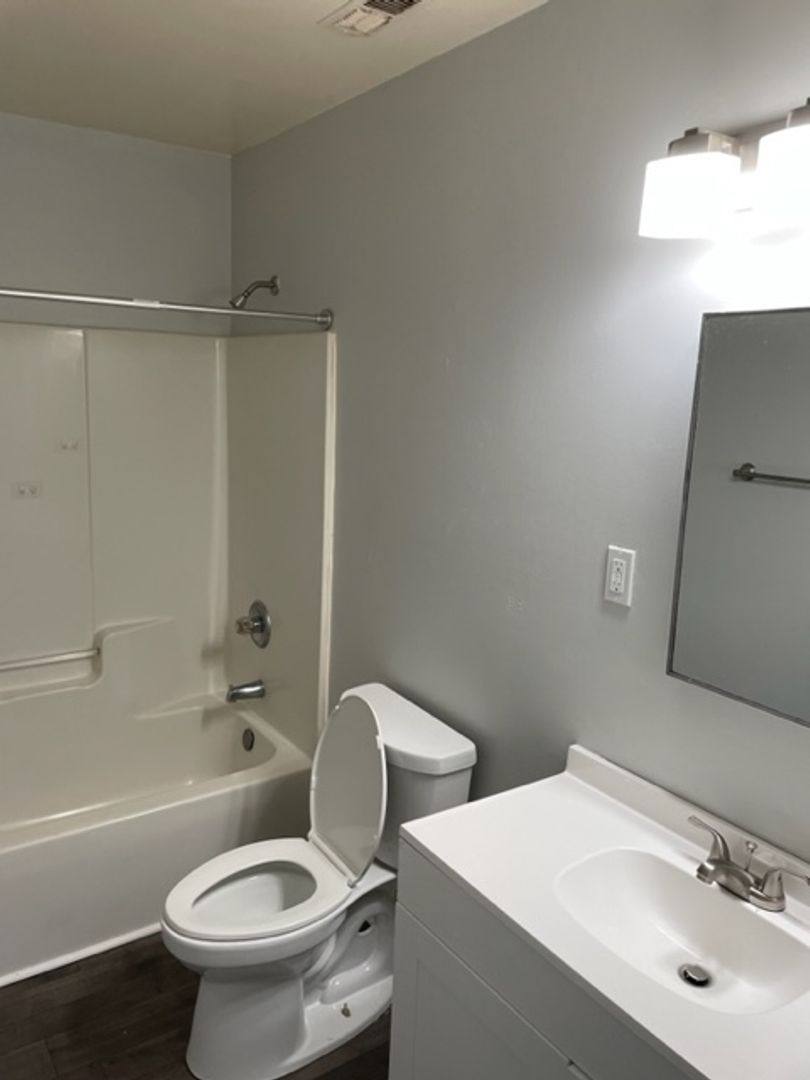 Apartment for rent at 881 Powell Dr, South Hill, VA 23970