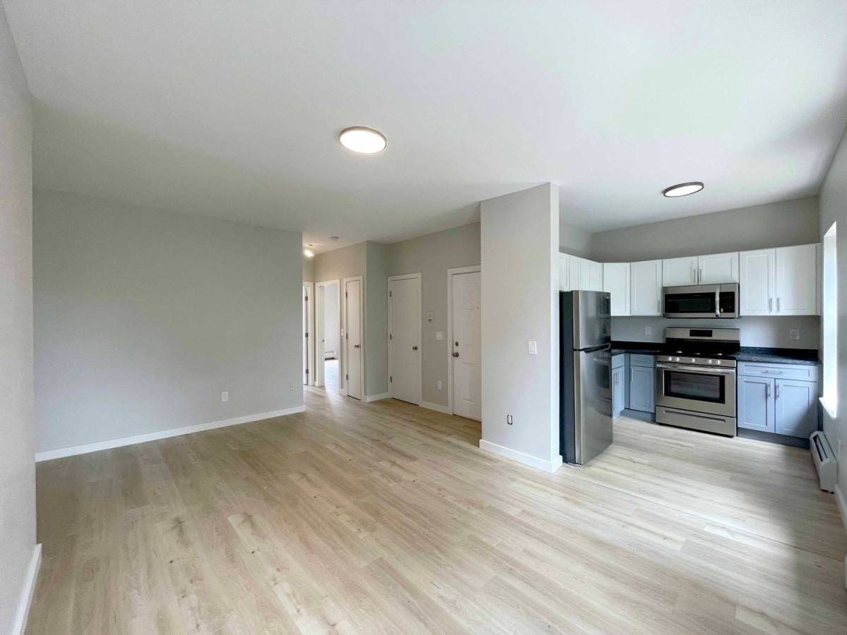 Apartment for rent at 8-10 S Miller St, Newburgh, NY 12550