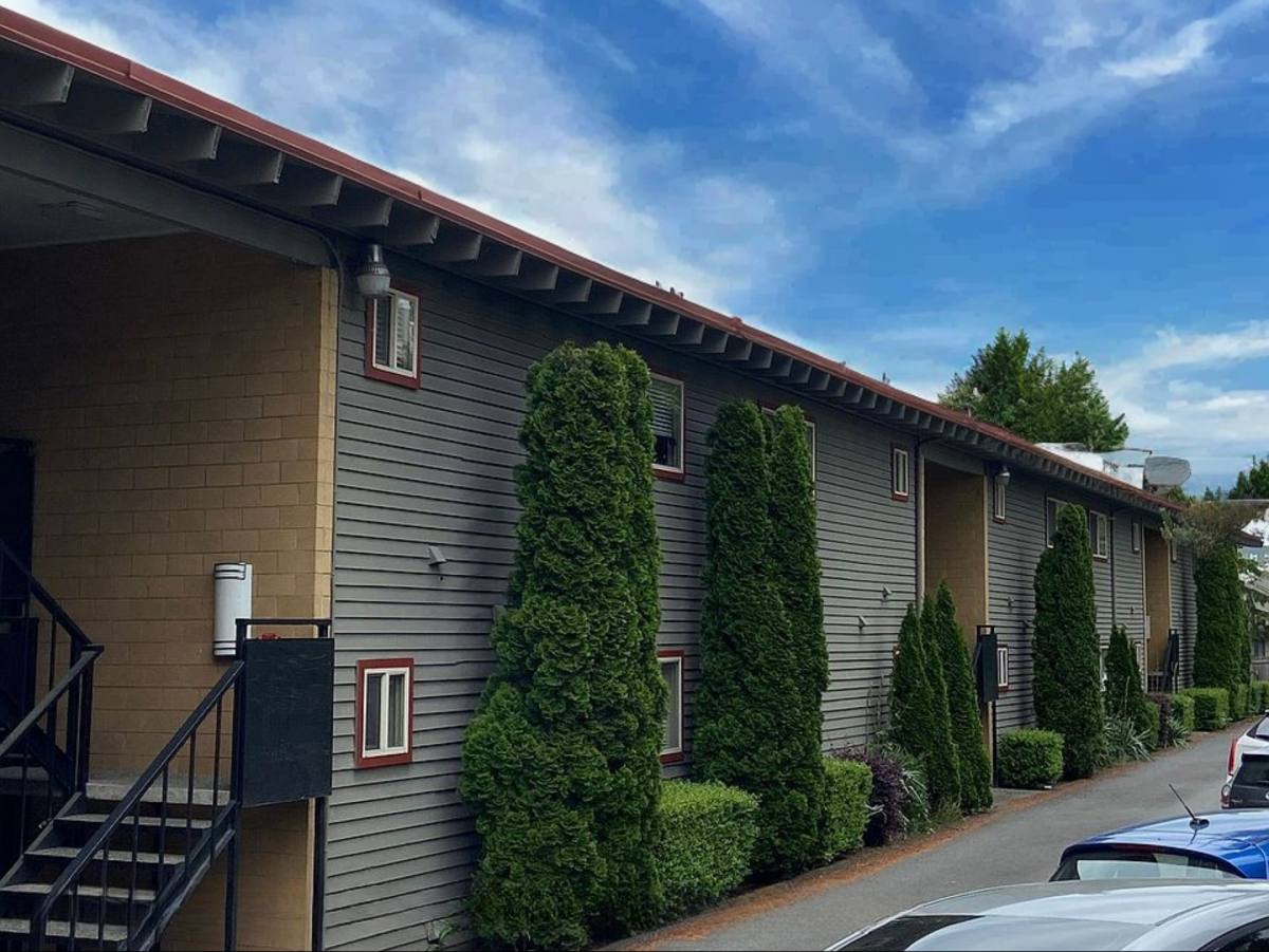 Apartment for rent at 12028 NE 8th St, Bellevue, WA 98005