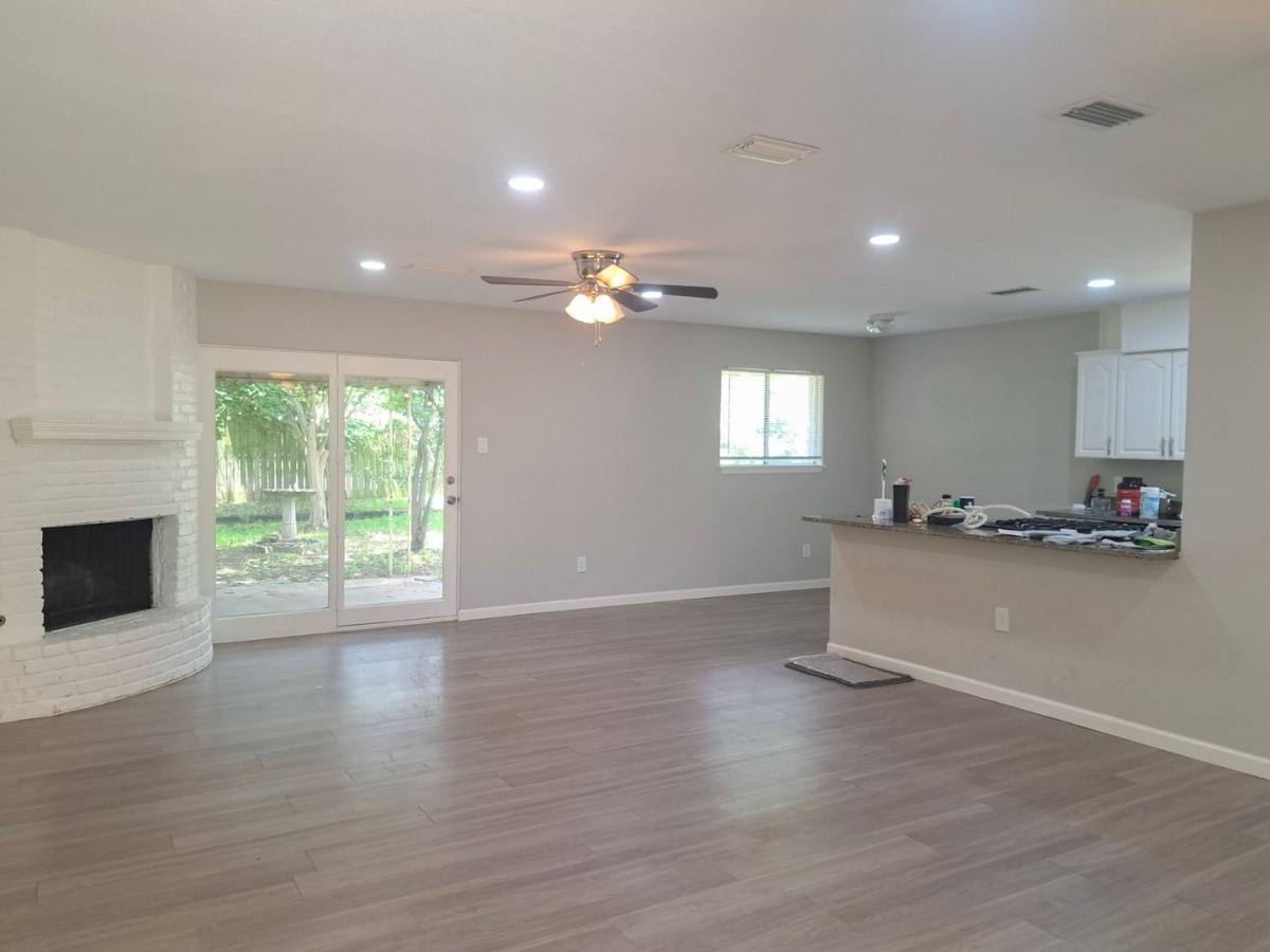 House for rent at 57112 Red Oak Dr, Irving, TX 75060