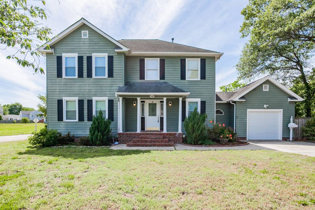 House for rent at 348 Hamilton Ave, Portsmouth, VA 23707