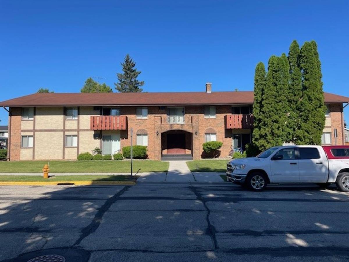 Apartment for rent at 1709 Jefferson St, New Holstein, WI 53061