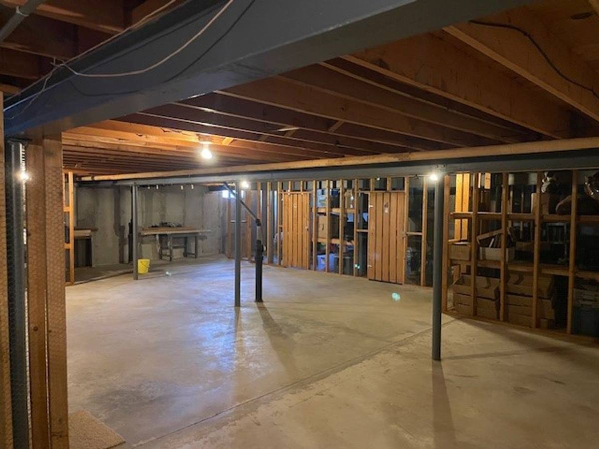 Apartment for rent at 1709 Jefferson St, New Holstein, WI 53061