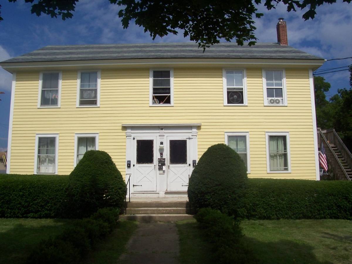 Apartment for rent at 94-96 Main St, Vergennes, VT 05491